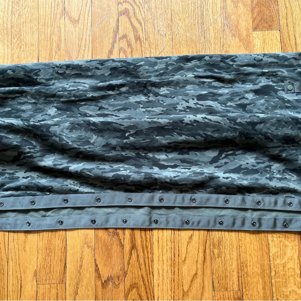 Lululemon Vinyasa Evergreen Camo Scarf